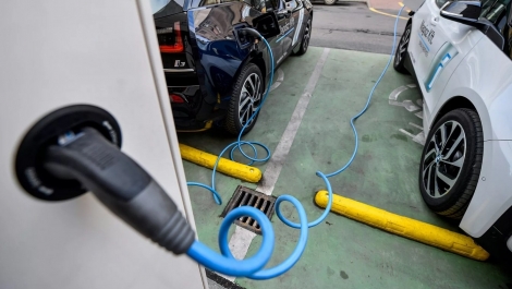 Более 4000 британских получают зарядку для электромобилей