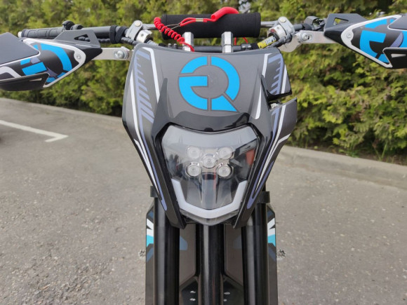 Электросноубайк ELIQ Турист