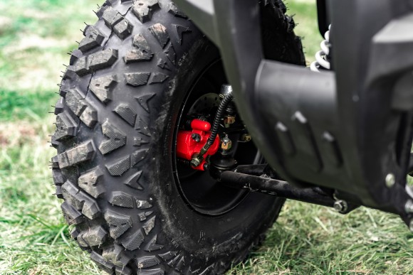 Вездеход ЕМ-015 Супер (1500Вт 60В R10 Пониженная Диф)