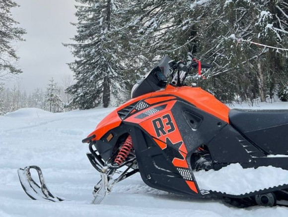 Электроснегоход R3 Sirius 4 Квт с АКБ и ЗУ