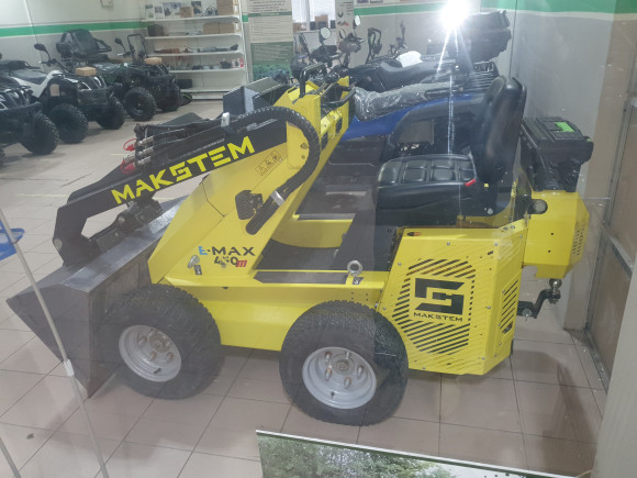 Электрический мини погрузчик MAKSTEM E-MAX450