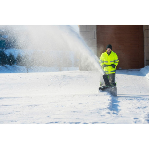 Снегоуборщик Greenworks 82SN22, 82v, 56 см, 2.9 кВт, 3.9 л.с. (аккумуляторный)