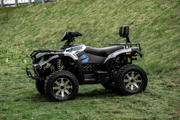 Вездеход-04 Комфорт 4х4 (Linhai LH40DA)