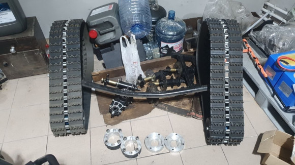 Гусенницы для квадроцикла+лыжи на колеса