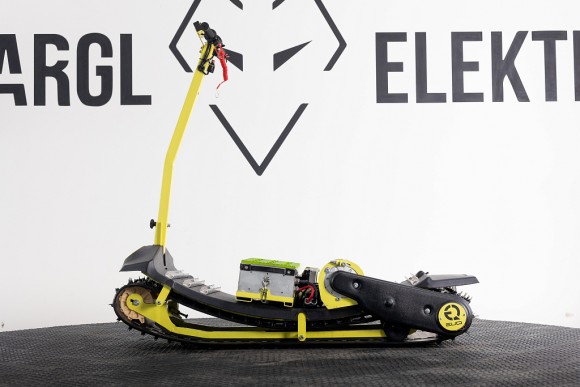 Электросноуборд ELIQ 