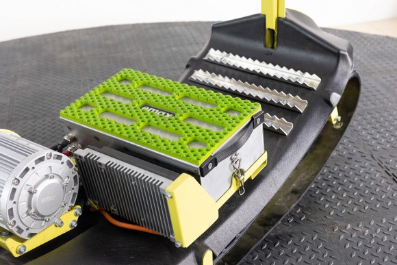 Электросноуборд ELIQ 