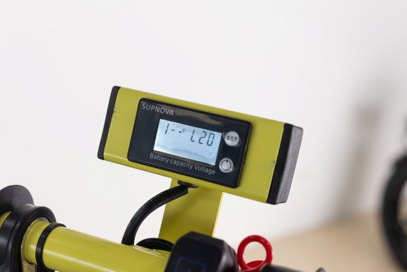 Электросноуборд ELIQ 