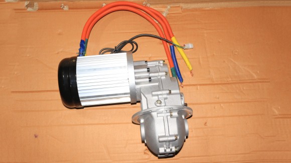 Электродвигатель (BLDC) 72В 4000 Вт с механической 2-х скоростной коробкой передач 